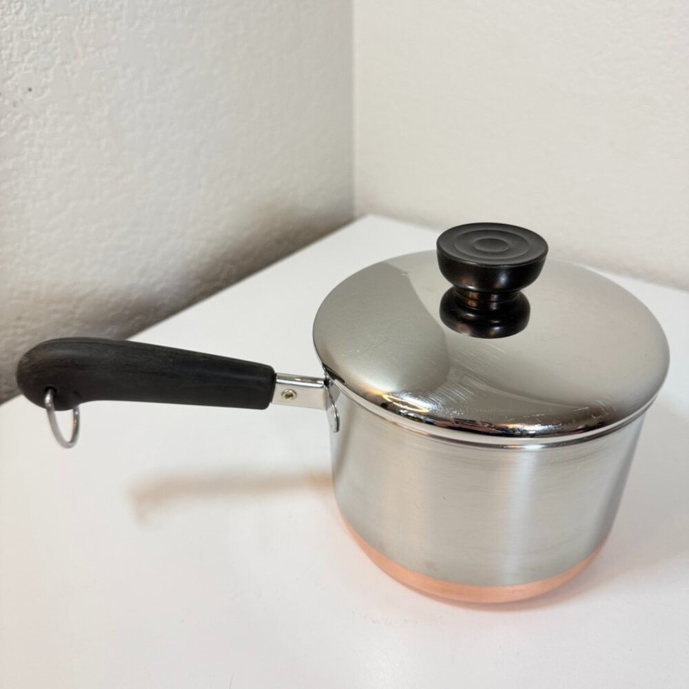 VTG Revere Ware 1-1/2 Qt -84 Saucepan Stainless Steel Copper Bottom w/ Lid EUC!